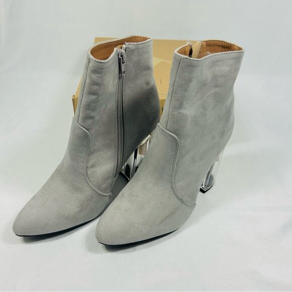 NWT/NIB Charlotte Russe Grey Suede PU Ranker-01 Clear (PVC) Block Ankle Boot, 8 - Picture 4 of 6